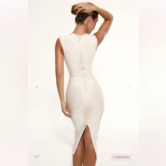 House of CB The Super Plunge - Picture 2 of 7